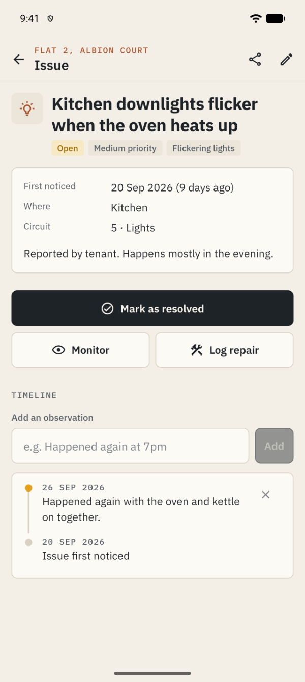 Issue screen for flickering kitchen downlights with a timeline of observations
